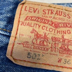LEVI 501 MENS STRAIGHT LEG JEAN SIZE 36 x 34 100% COTTON SLIGHTLY BROKEN IN
